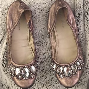 adrienne vittadini flats